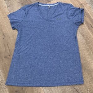 Under Armour Women's Blue Heather Short Sleeve V Neck